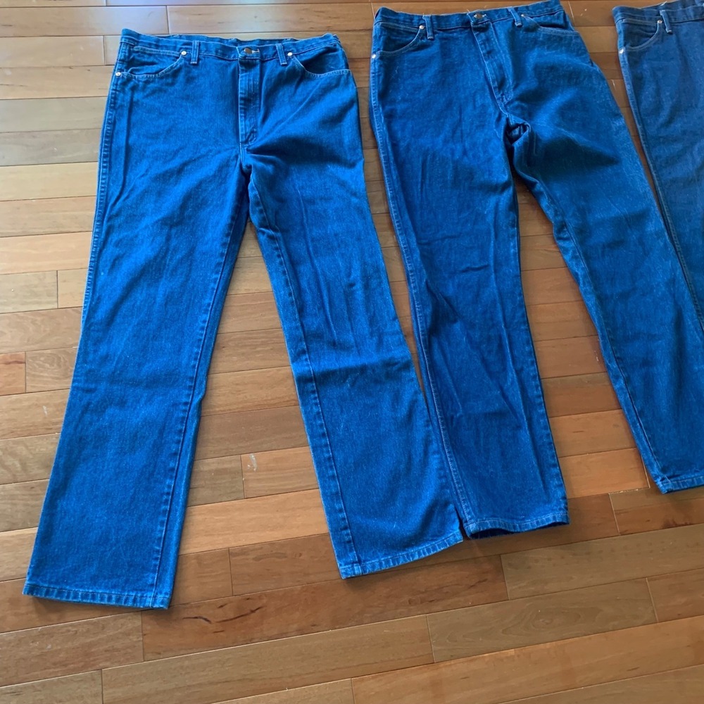 3 Wrangler Jeans Mens 38x34 13MWZPWD 936PWD ( 2 Original 1 Slim Fit) Cowboy Cut - Picture 16 of 16